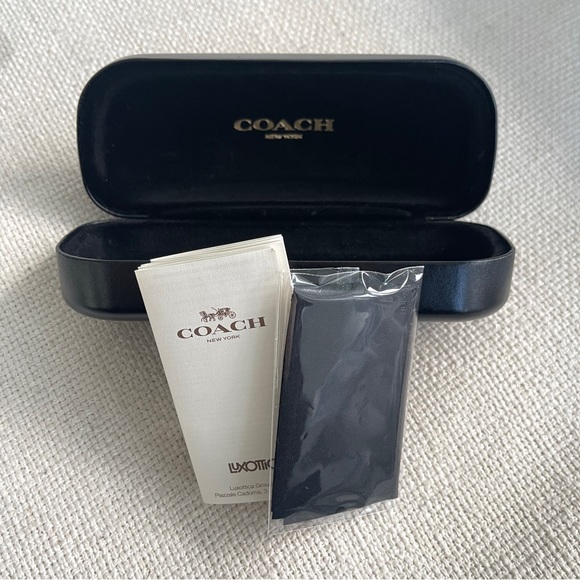 COACH Black Faux Leather Hard Dome Case for Glasses Sunglasses & Cloth Brand New - Picture 4 of 8